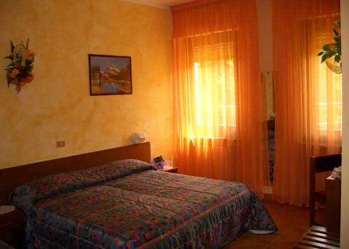 Hotel Sarre