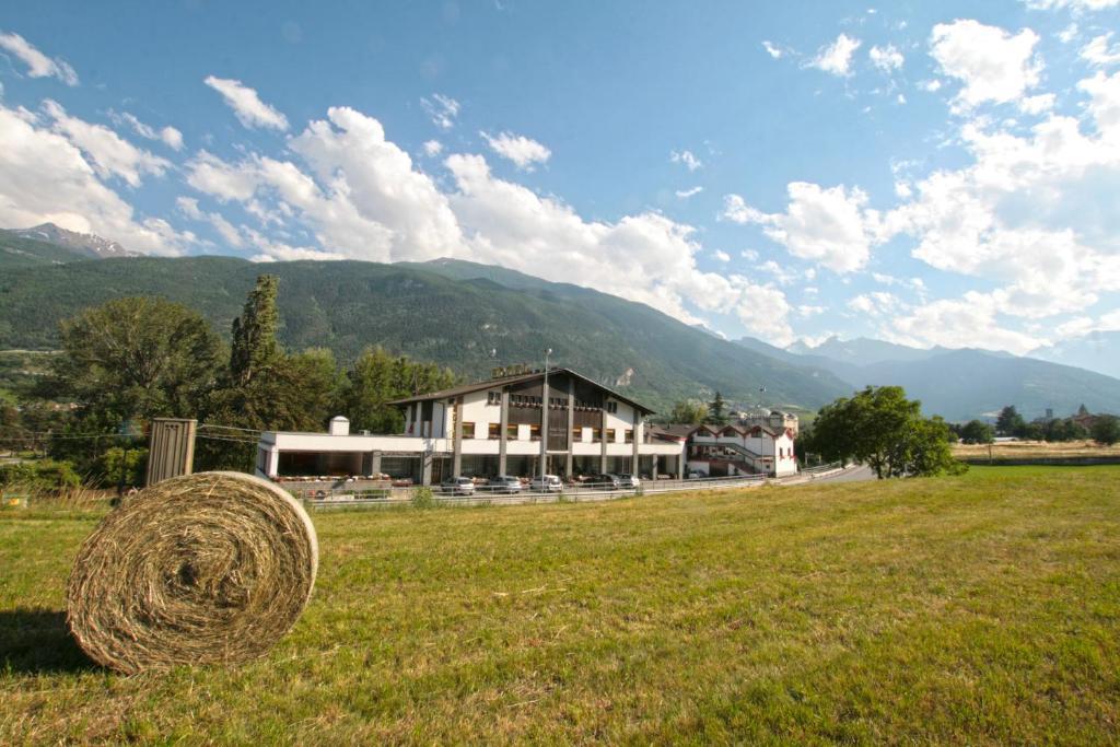 Hotel Hotel Sarre 3*
